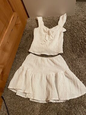 See You Monday White Textured Mini Skirt Set